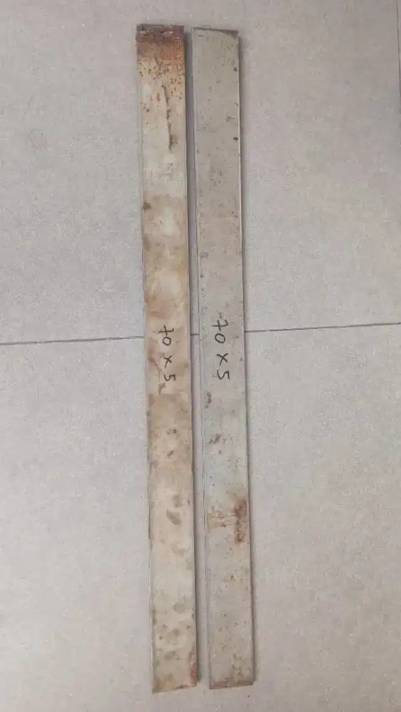 PLAT STAINLESS 70 x 5