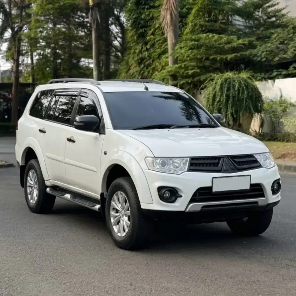 Pajero Exceed AT Diesel 2014 Bebas Laka DP Minim Istimewa Bergaransi