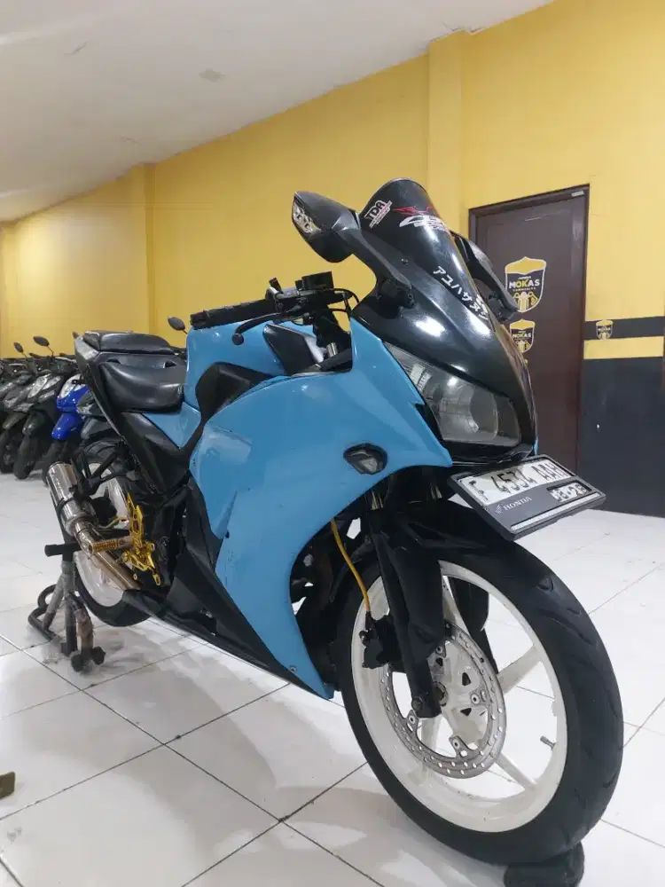 CBR 150 OLD NIH BANGG