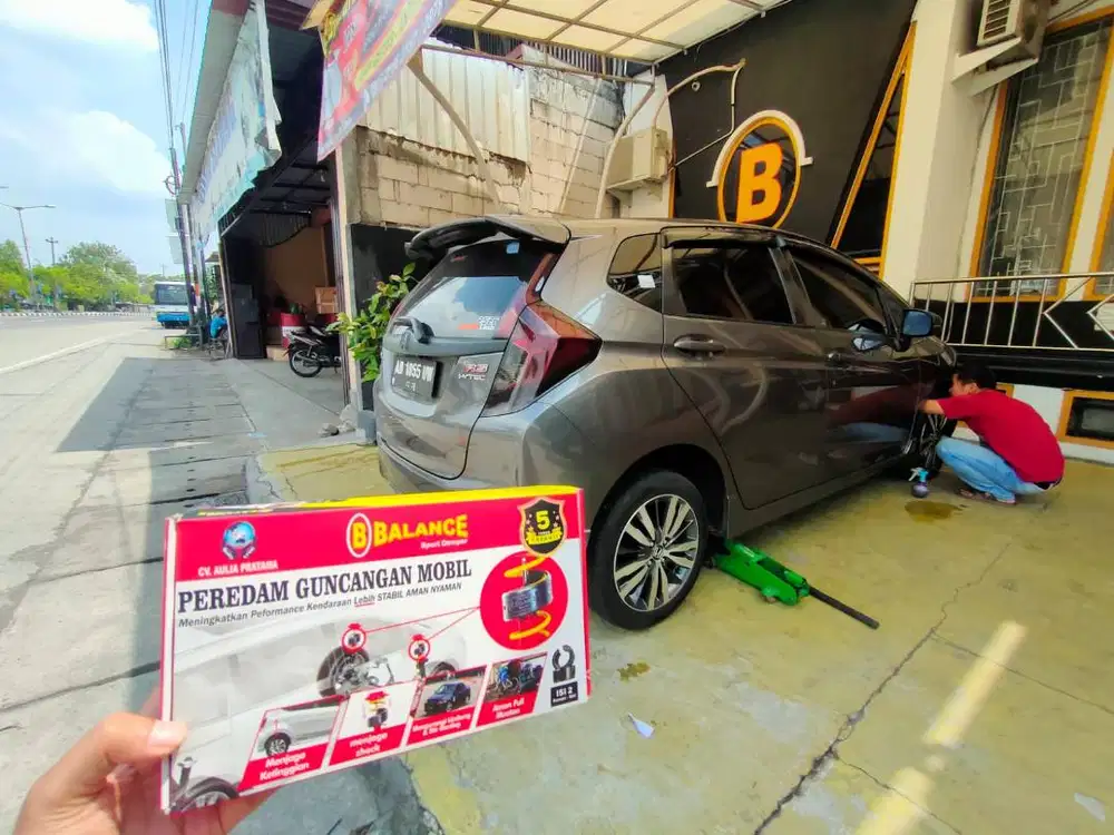 Mobil LIMBUNG Langsung STABIL dg SPRING BUFFER BALANCE ! di bjm