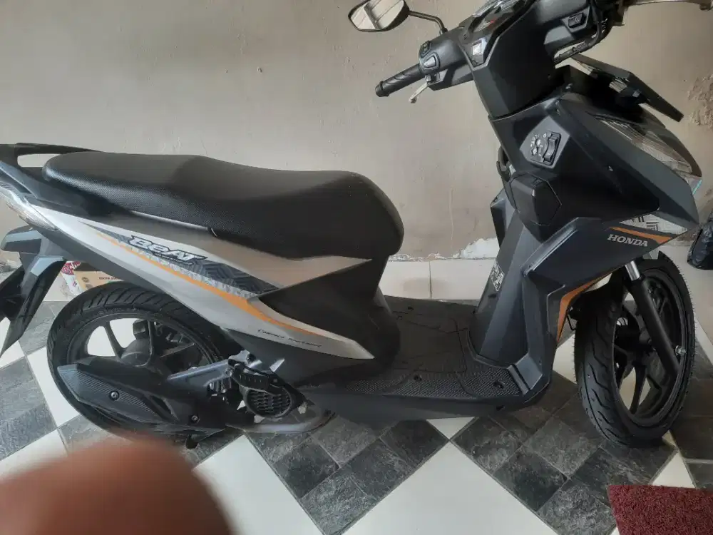 HONDA BEAT CBS ISS SILVER 2021