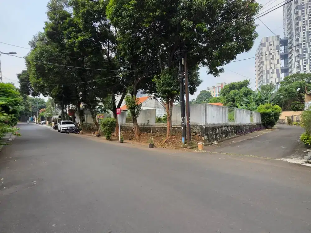 Tanah Kavling posisi Hook di Menteng Dalam, Jakarta Selatan