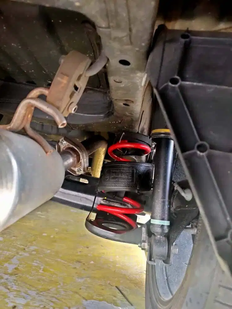 TIPS MUDAH atasi LIMBUNG di mobil pasang BALANCE DAMPER saja gan
