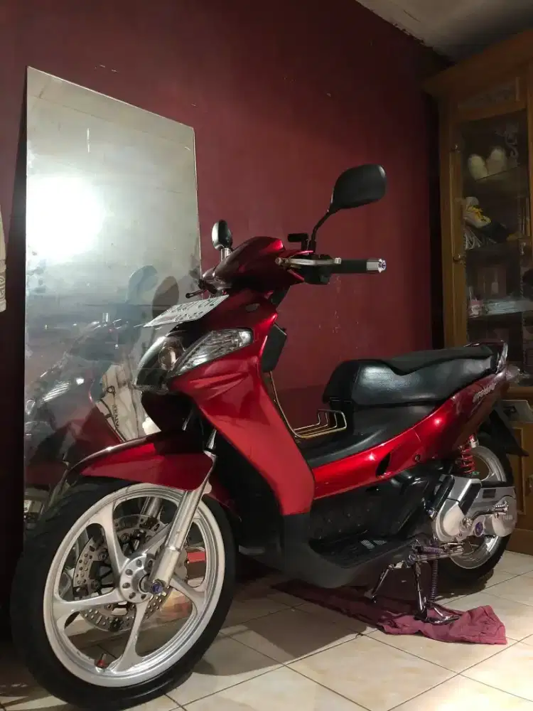 YAMAHA NOUVO 2004 TT/BT