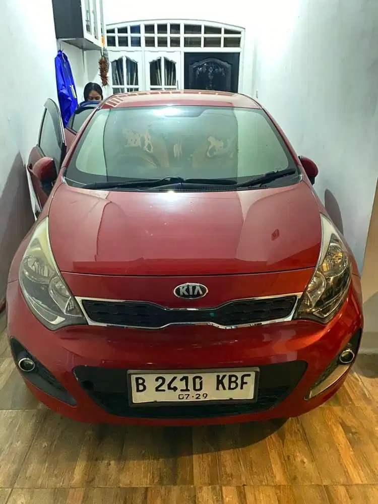 Kia Rio 2013 Bensin