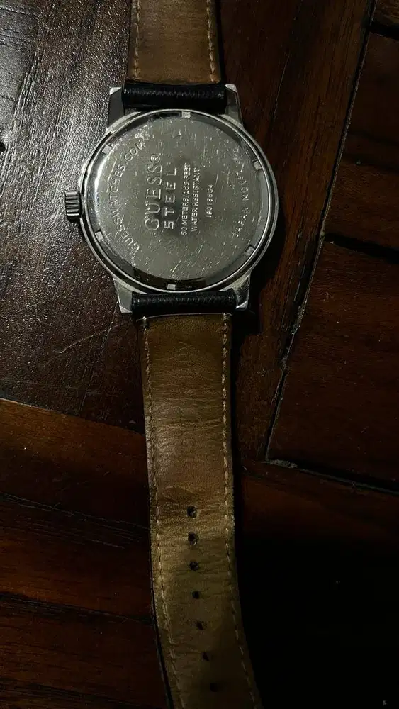 Jam Tangan Pria GUESS Men's Steel Chronograph Watch