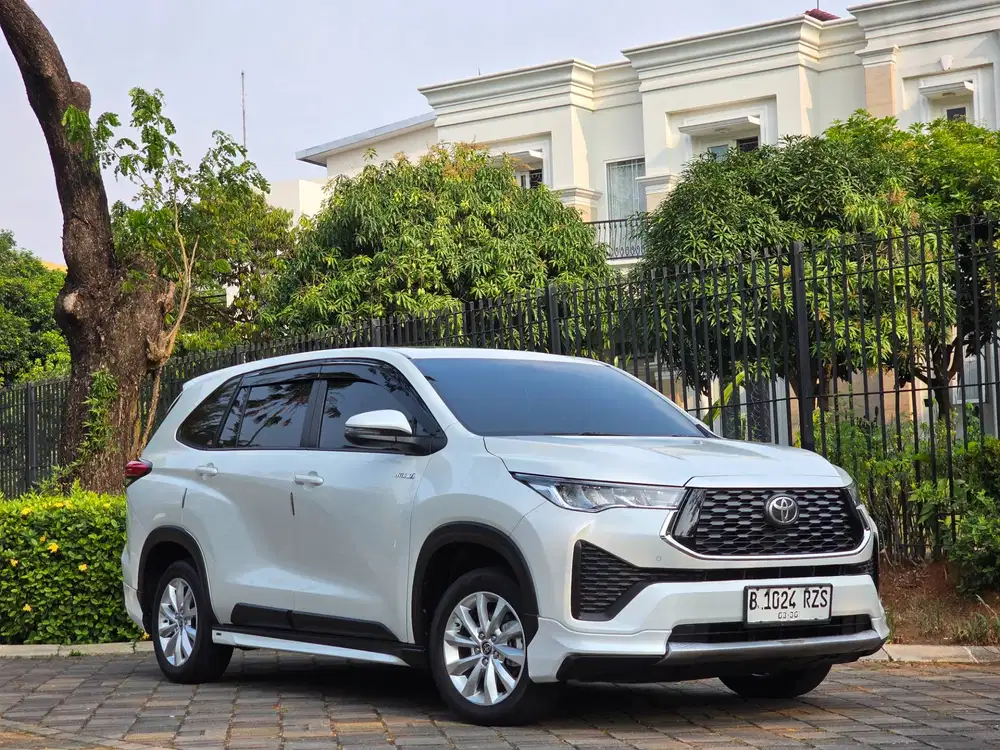 KM.20.RB|FULL ORI| INNOVA ZENIX V HYBRID MODELLISTA 2025 PUTIH PERFECT