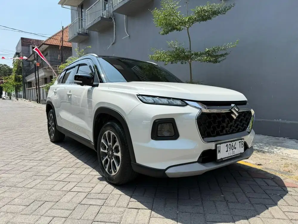 SUZUKI GRAND VITARA 1.5 HYBRID MATIC 2023 ISTIMEWA