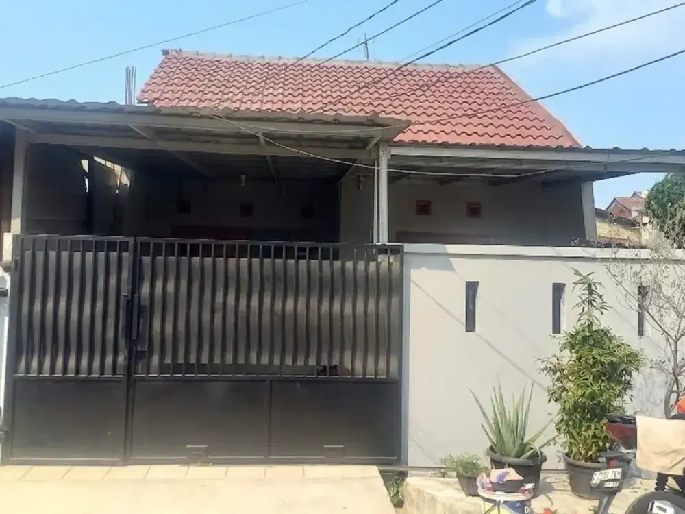 DIJUAL Rumah Bagus dan Nyaman Siap Huni di Harapan Indah, Bekasi