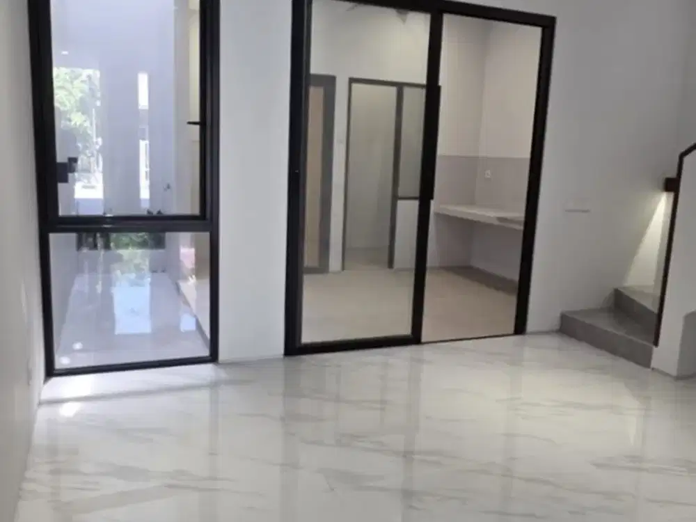 Dijual Rumah Sutorejo