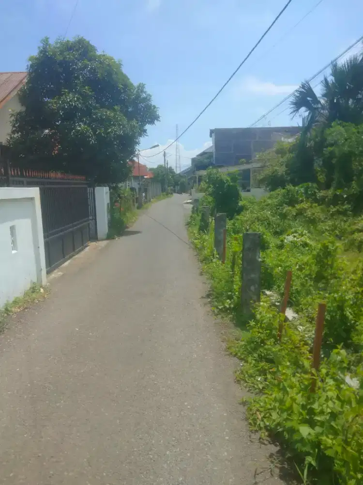 Dijual tanah Luas 592mtr lokasi Sangat strategis Lam-ara
