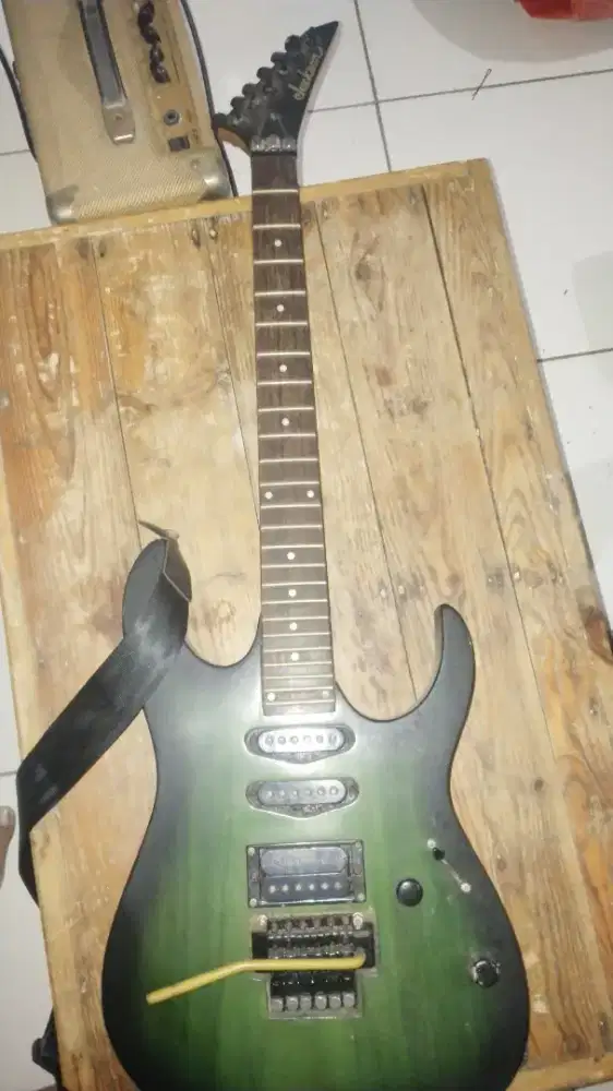 Gitar listrik elektrik lengkap ampli combo