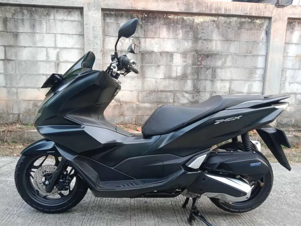 Honda PCX 160 CBS th 2022 cash/kredit