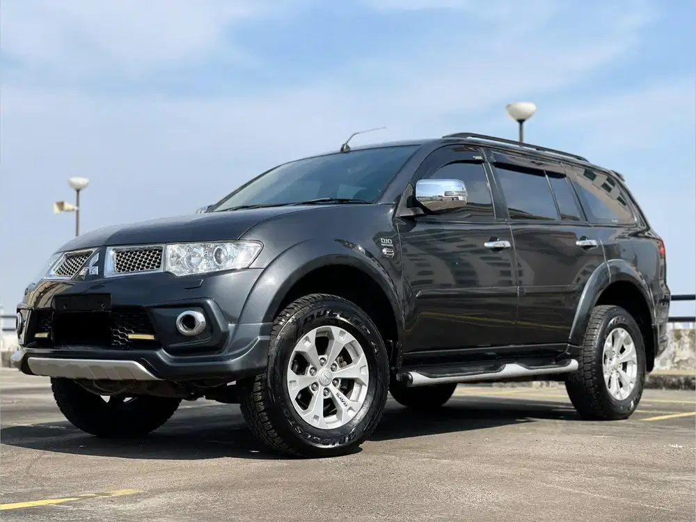 MITSUBISHI PAJERO 2.5 DAKAR AT DIESEL 2013 GREY