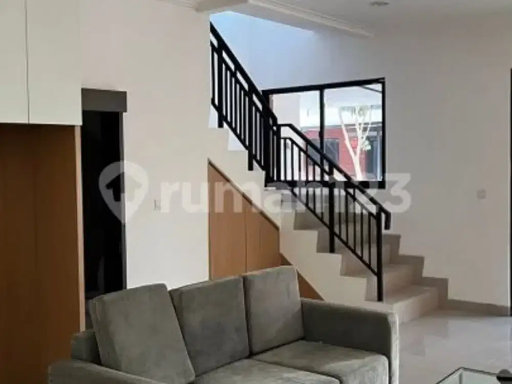 Disewakan Rumah Furnished di Cluster Georgia Pik 2