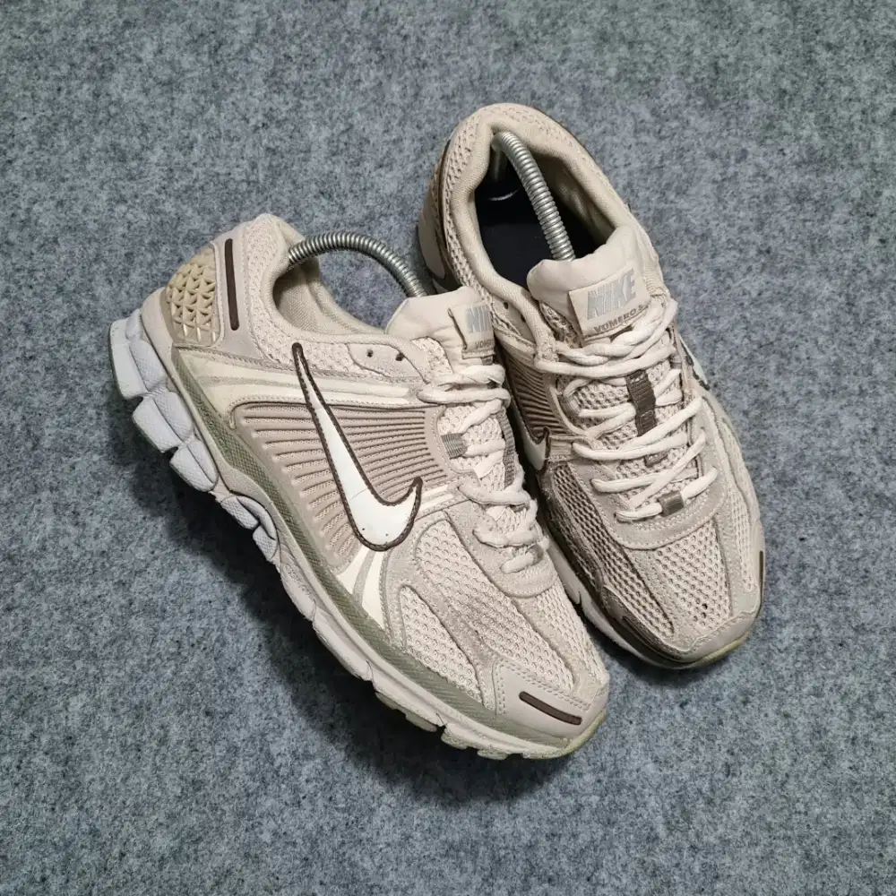 Nike Vomero 5 'Light Orewood Brown' Original Second Size 42/26,5cm