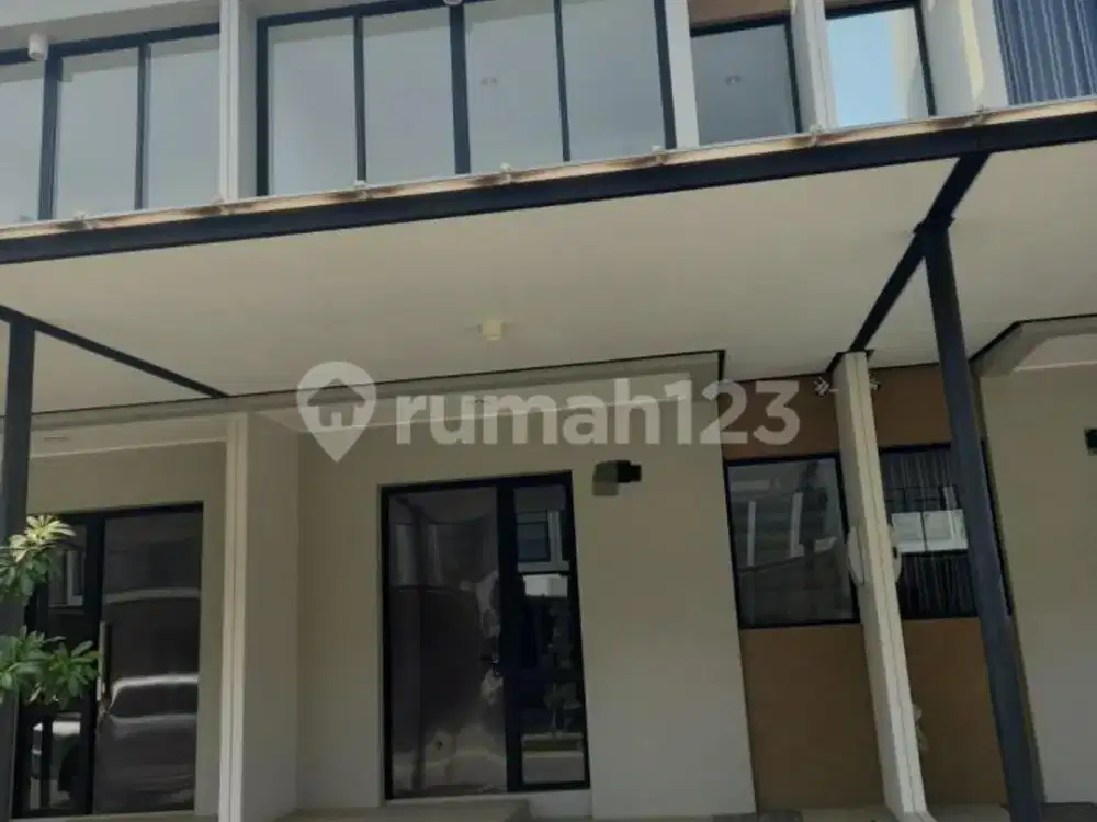 Dijual Rumah Turun Harga Cluster Baltimore Pik2