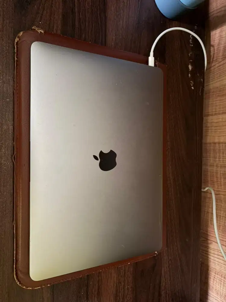 Macbook Air 2020 Bekas