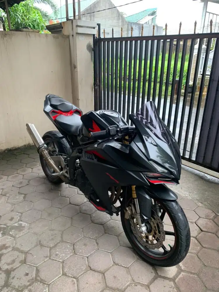 DI JUAL CBR250RR
