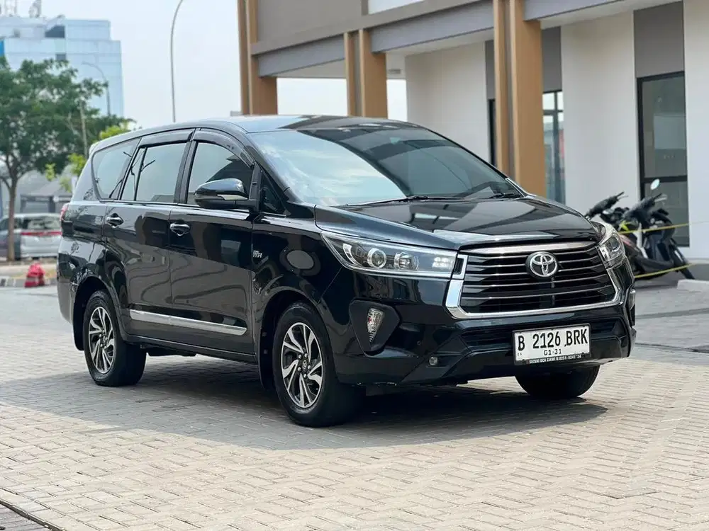 [TDP 20jt] Toyota Innova 2.0 V Luxury Bensin AT 2021