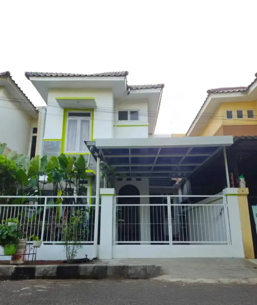 Dijual Rumah Asri Menghadap Taman di Perumahan Metland Menteng Cakung