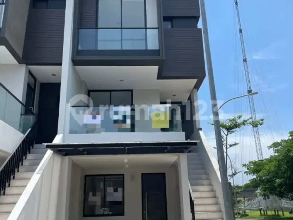 Disewa Rumah Pik Golf Island 3 Kamar Tidur 3 Lantai View Bagus