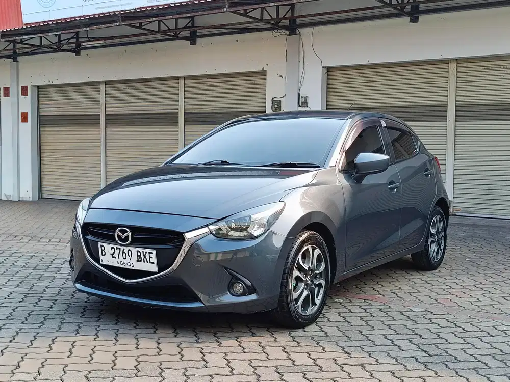 Mazda 2R 1,5 AT 2016