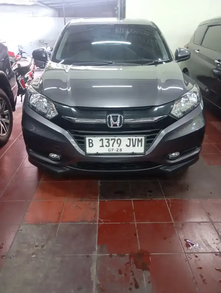 Honda HRV 1.5 E CVT 2017 Abu-abu