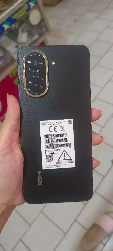 2nd : redmi A5 4/128 4G 5000 mah