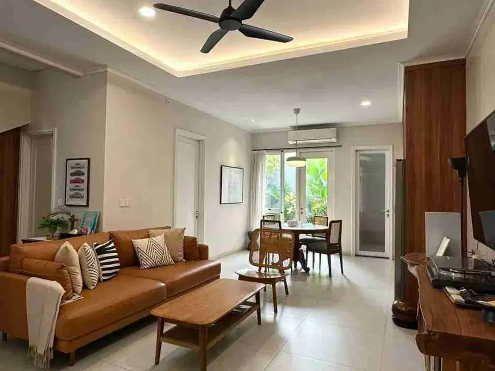 DIJUAL RUMAH ISTIMEWA SIAP HUNI DI ALAM SUTERA