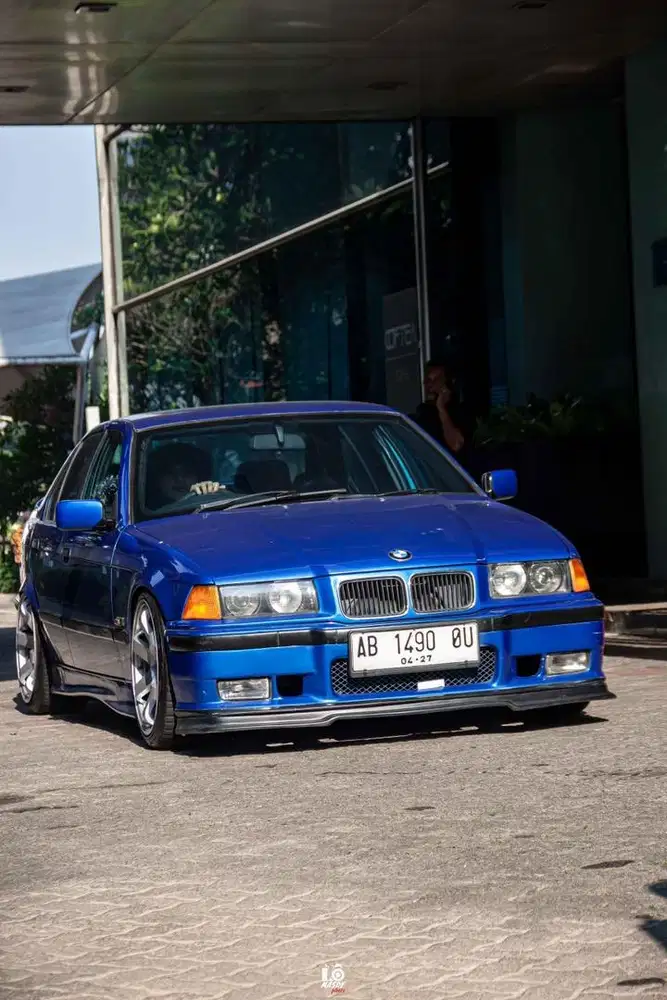 BMW E36 323i NON ASC