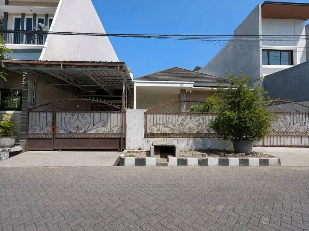 MURAH! Dijual rumah hitung tanah mulyosari