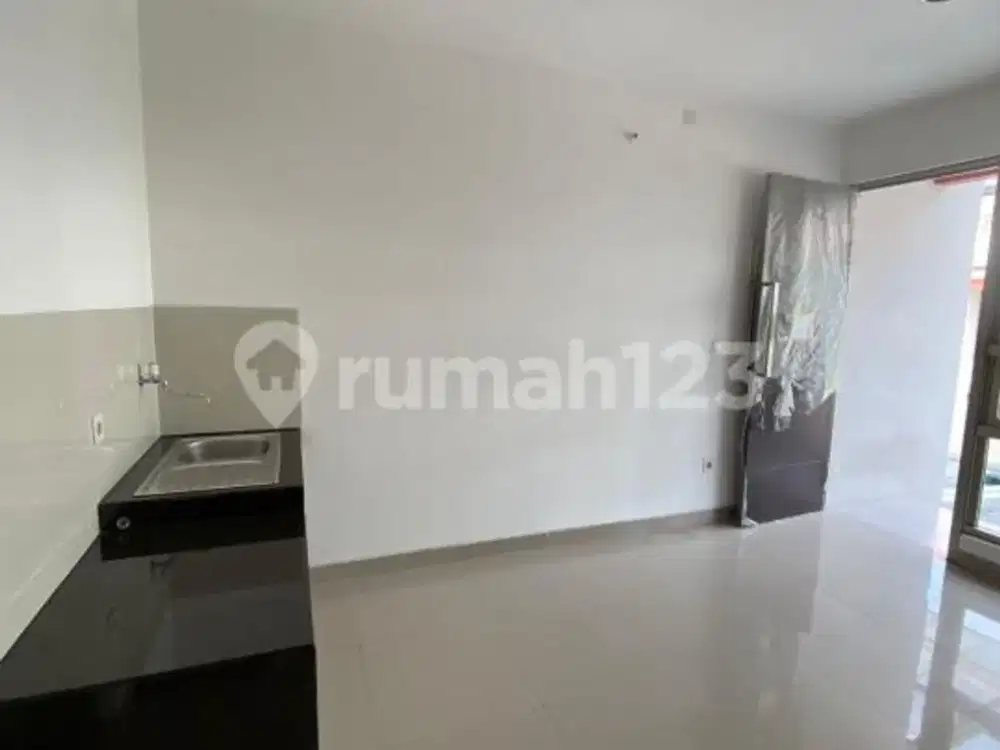 Disewakan Rumah di Pik2 Tahap1 Kosongan