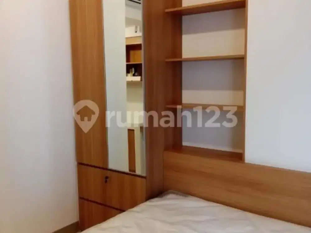 Disewakan Apartemen Tokyo Full Furnished di Pik 2 , View Kolam