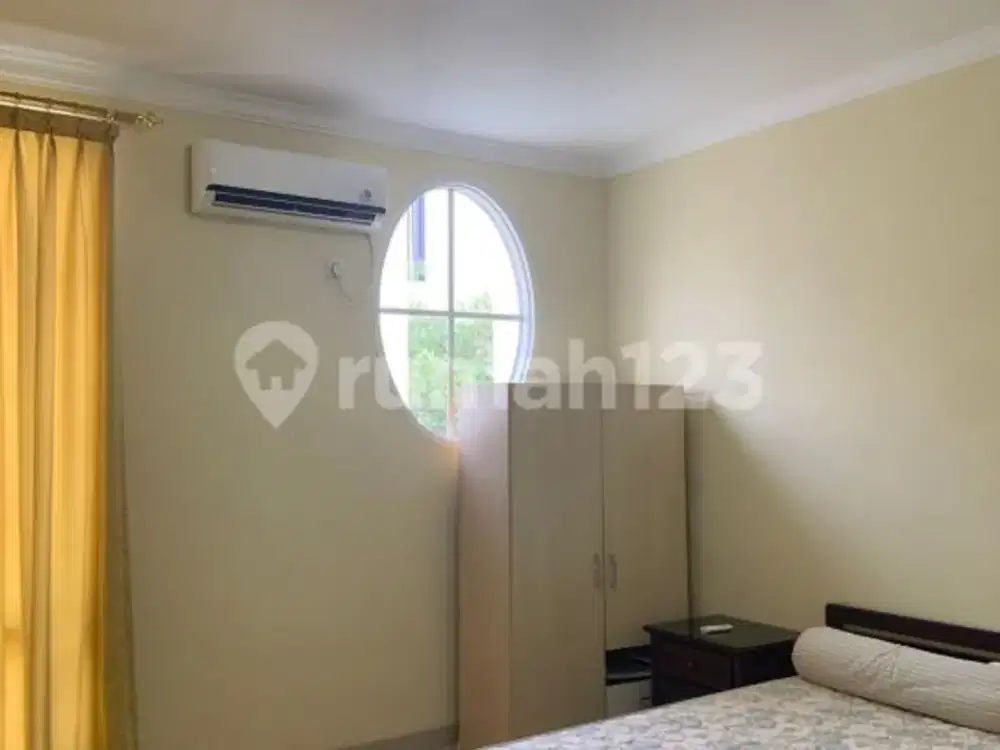 Disewakan Rumah di Pik1 Siap Huni Furnish