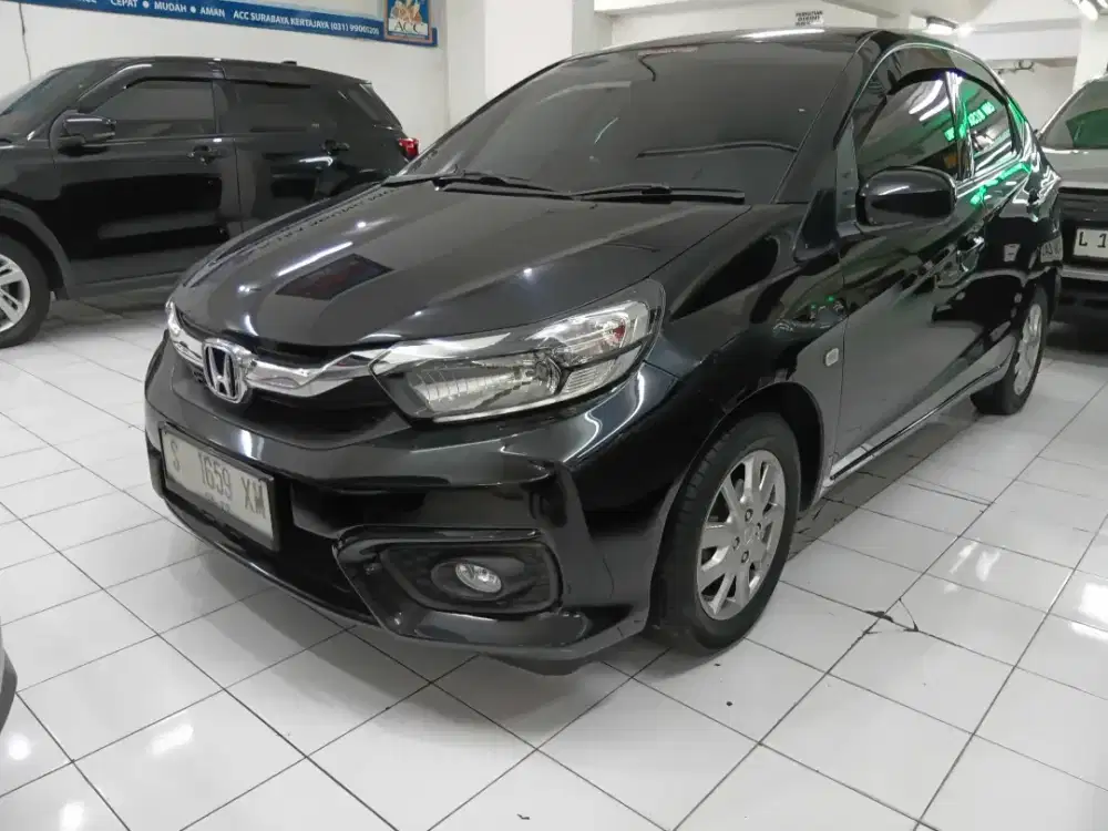 Brio Satya E 1.2 Automatic Hitam
