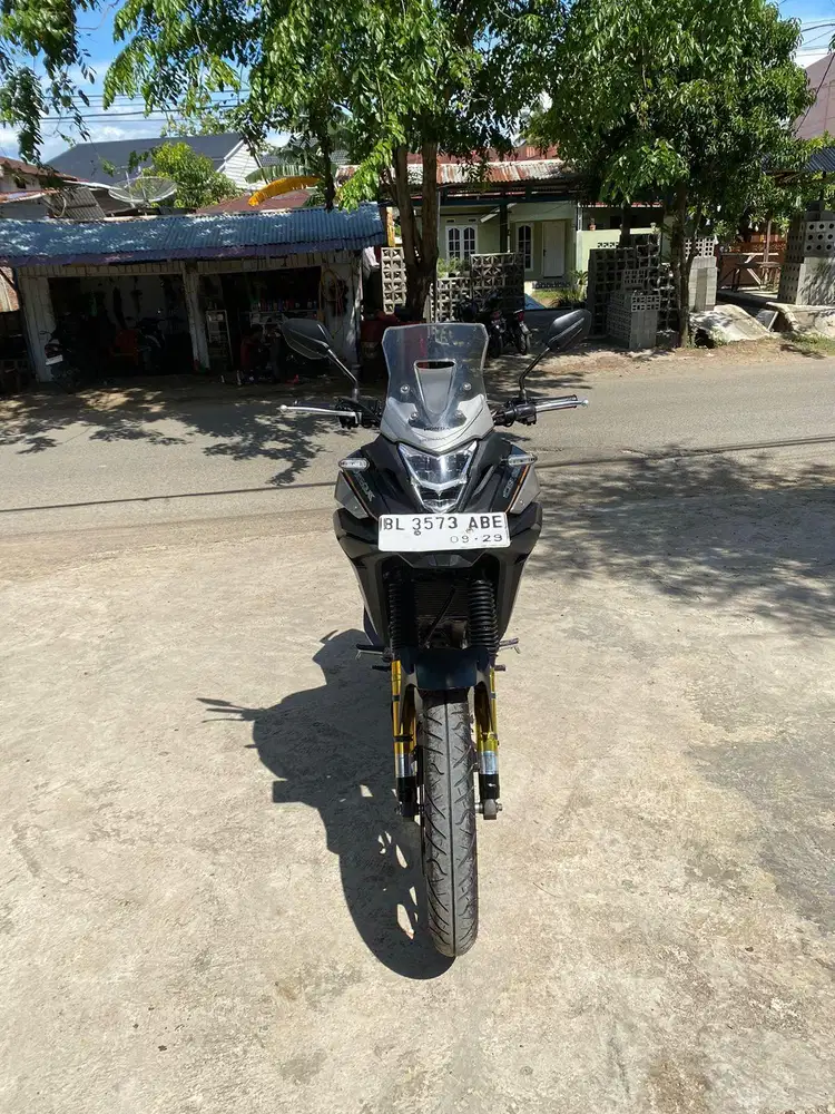 Honda cbx 150 r