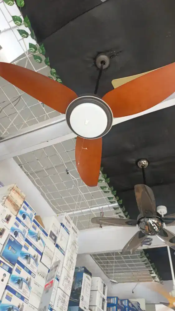EDMA CEILING FAN