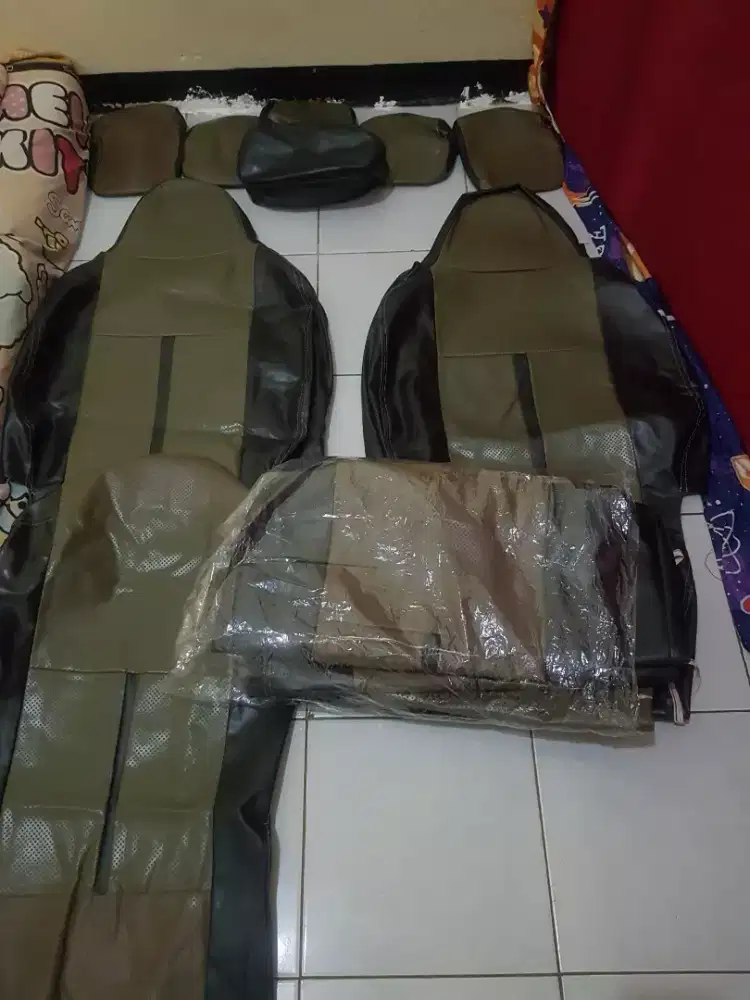 Sarung Cover Jok Calya/Sigra