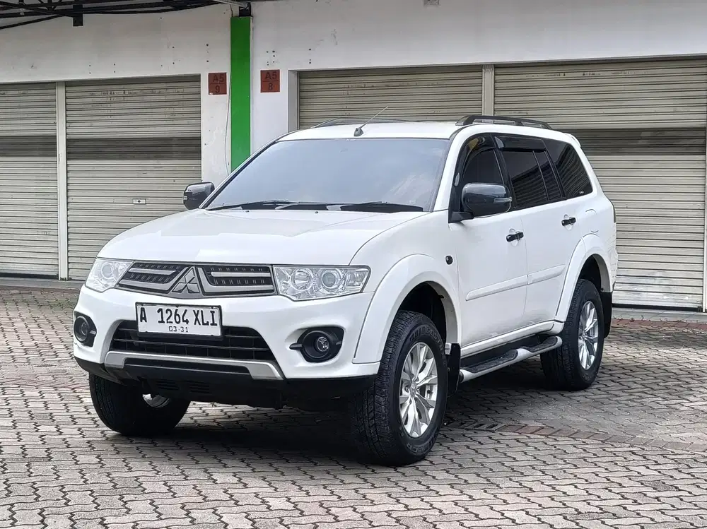 Mitsubishi Pajero Exceed 2,5 AT 2014