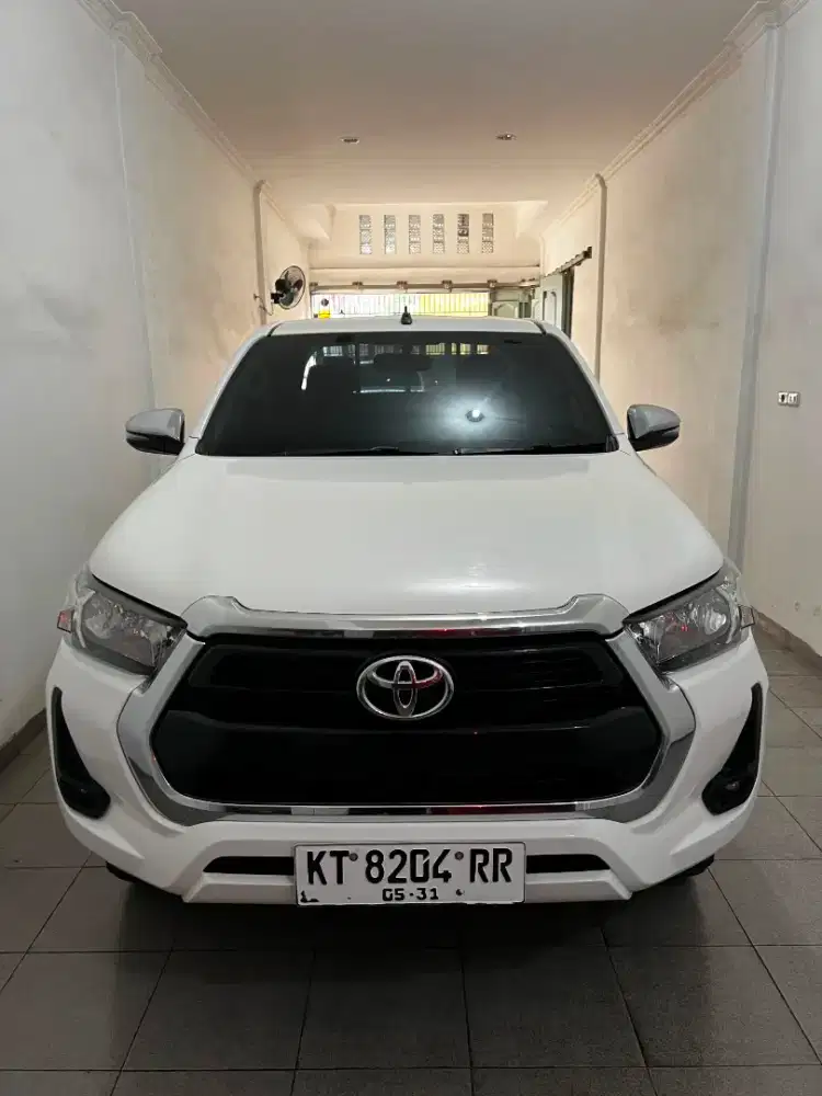 Toyota Hilux G manual 4x4 thn 2021