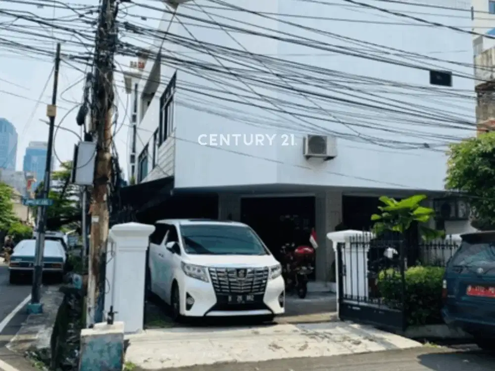 Gedung Kantor 3 Lantai Lokasi Strategis Di Kwitang