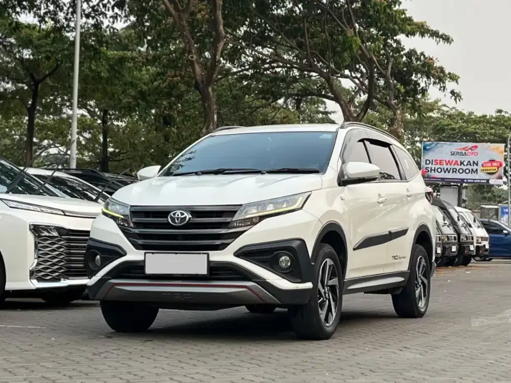 [ TERAWAT ] TOYOTA RUSH S TRD SPORTIVO 1.5 AT MATIC 2020 PUTIH