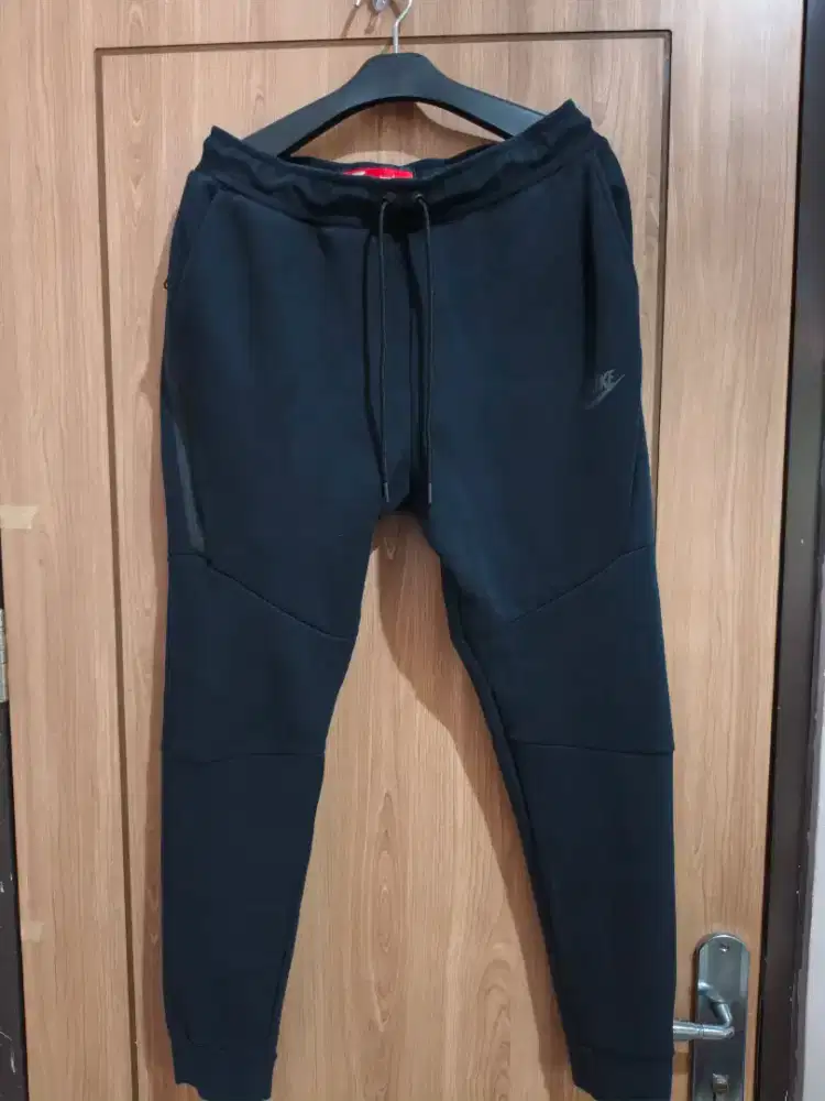 Celana joger nike like new tebal
