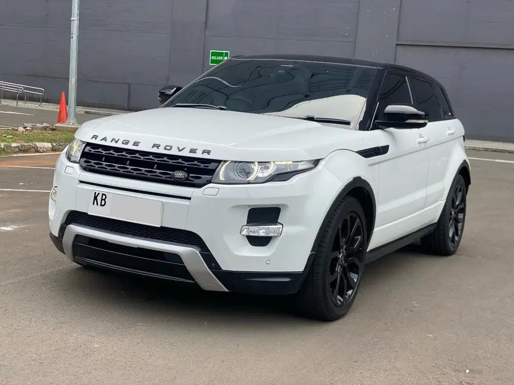 RANGE ROVER EVOQUE DYNAMIC LUX AT PUTIH 2013