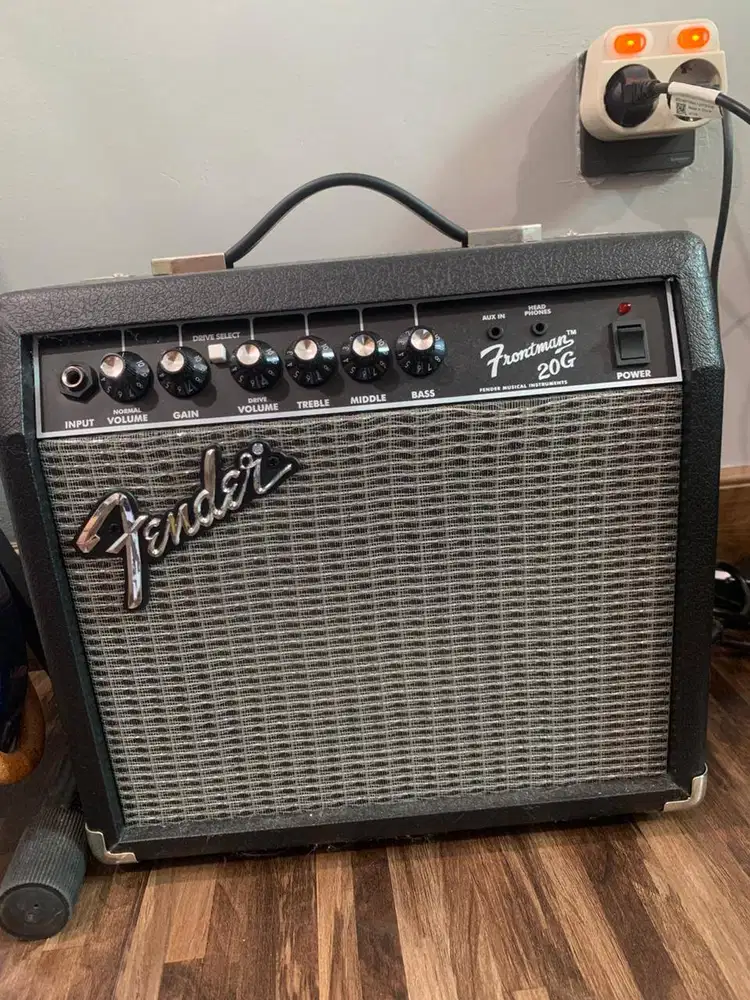 Fender Frontman 20G Guitar Combo Amplifier - Second
