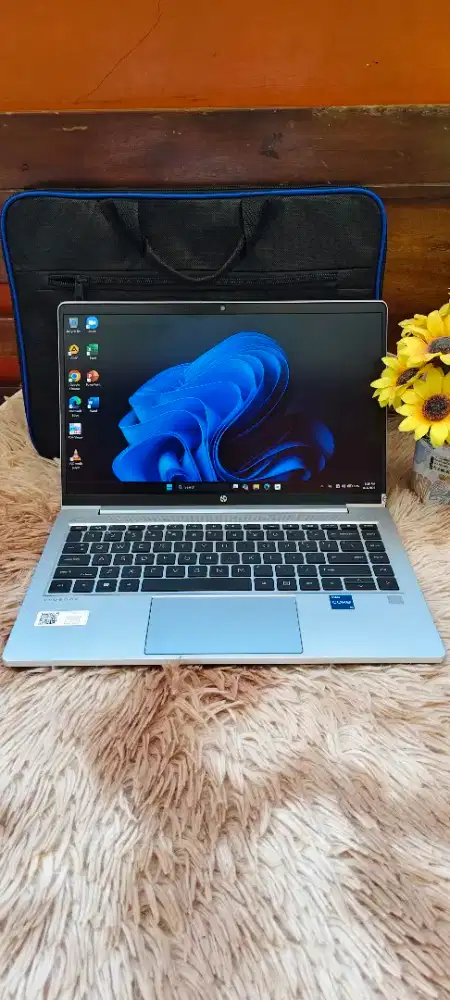 Hp Probook 440 G9/Core i5-1235u/RAM 8GB/SSD 512GB/14 FULLHD MULUS