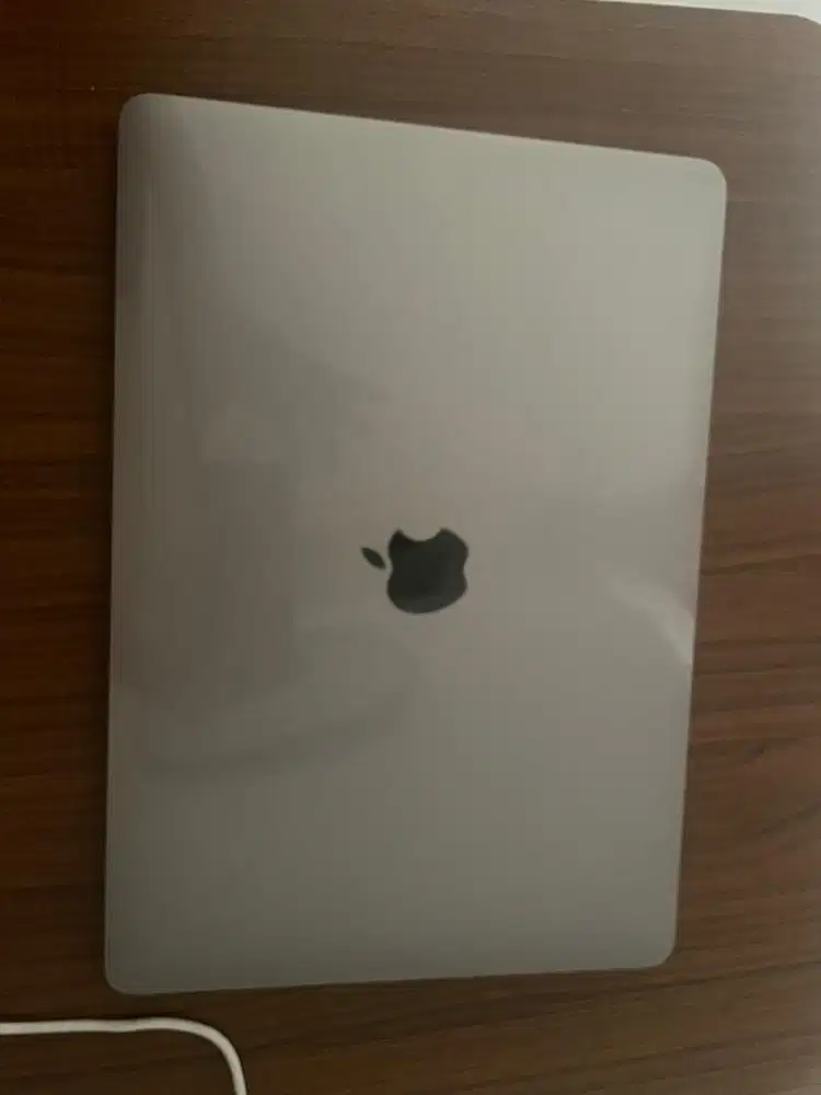 Macbook M1 - 8Gb 256 - ex ibox