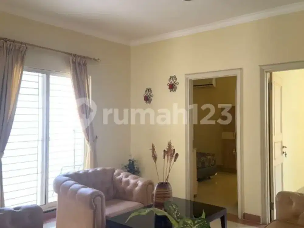 Disewa Rumah Pik 1 Bagus Furnish Johar Golf 4 Kamar Murah