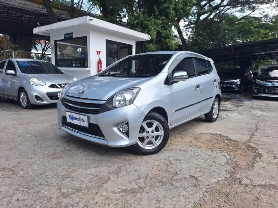 LOW DP Toyota Agya 1.0 G Bensin-MT 2015 3YN